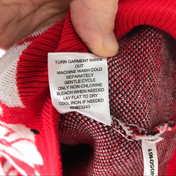 Red floral sweater women's small NY&CO - Picture 4 of 6